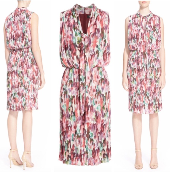 St. John Dresses & Skirts - St. John Brigitte floral printed pleated dress 16